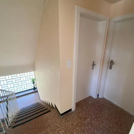 Privates neu renoviertes Zimmer in Schwaig Exterior foto